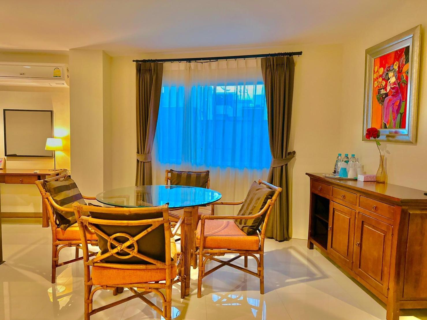 The Hideaway Resort Pattaya By Rosewood Bagian luar foto